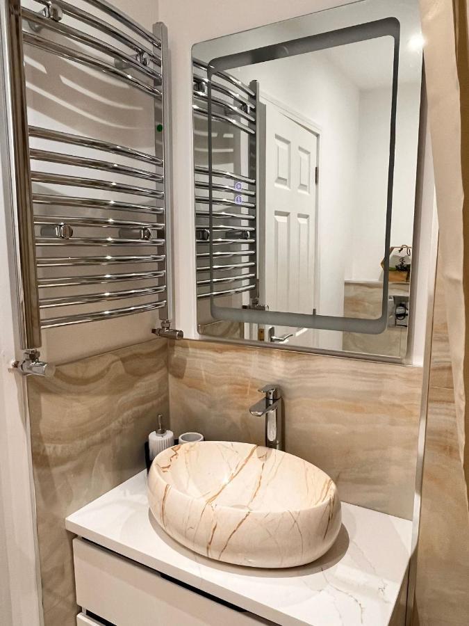 Luxurious Double Bedroom, Ensuite With Free Wifi. Oxford Exterior foto